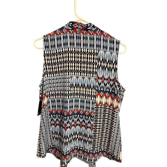 Relativity Sleeveless VNeck Button Down Blouse Women’s Size M Front Tie NWT - Picture 5 of 12